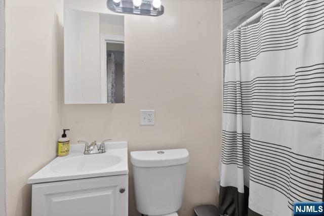 72 Seymour Avenue 1 Property Photo 19