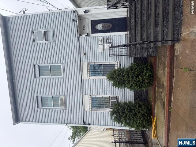 256 Van Houten Street Property Photo 1
