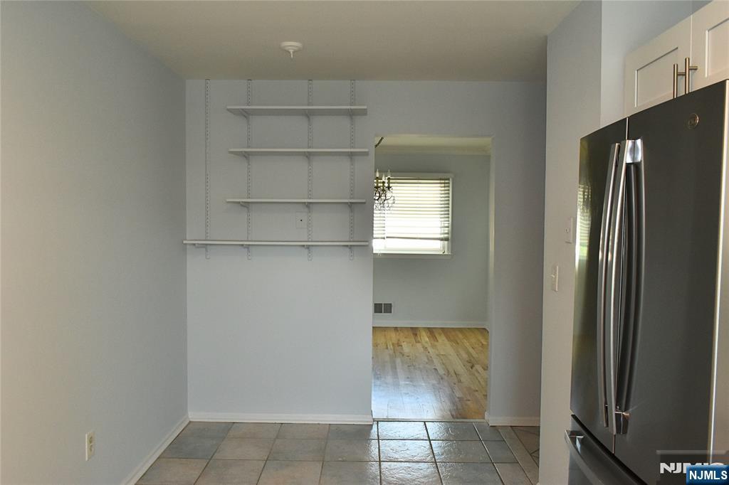 10 Garden Drive 2 Property Photo 12