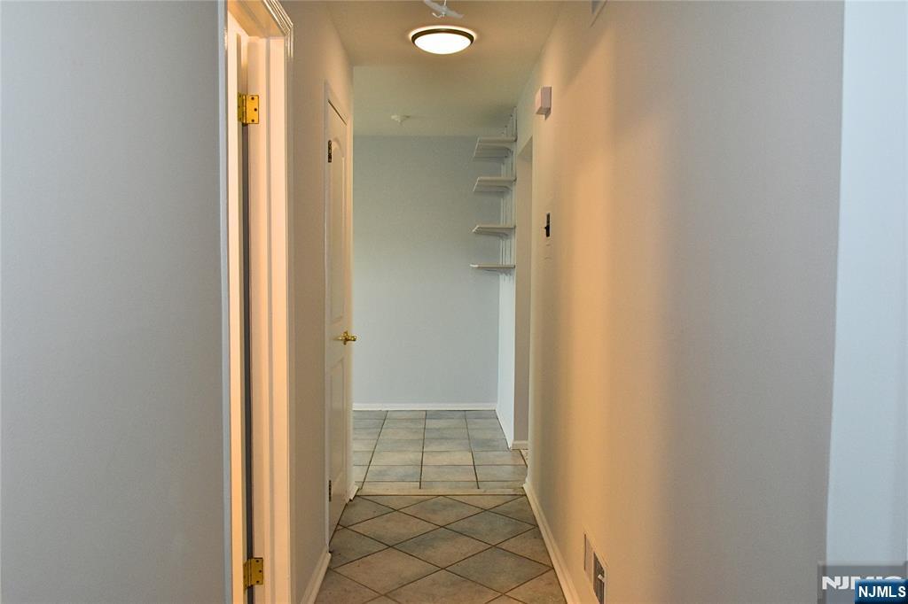 10 Garden Drive 2 Property Photo 14