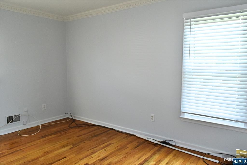 10 Garden Drive 2 Property Photo 21