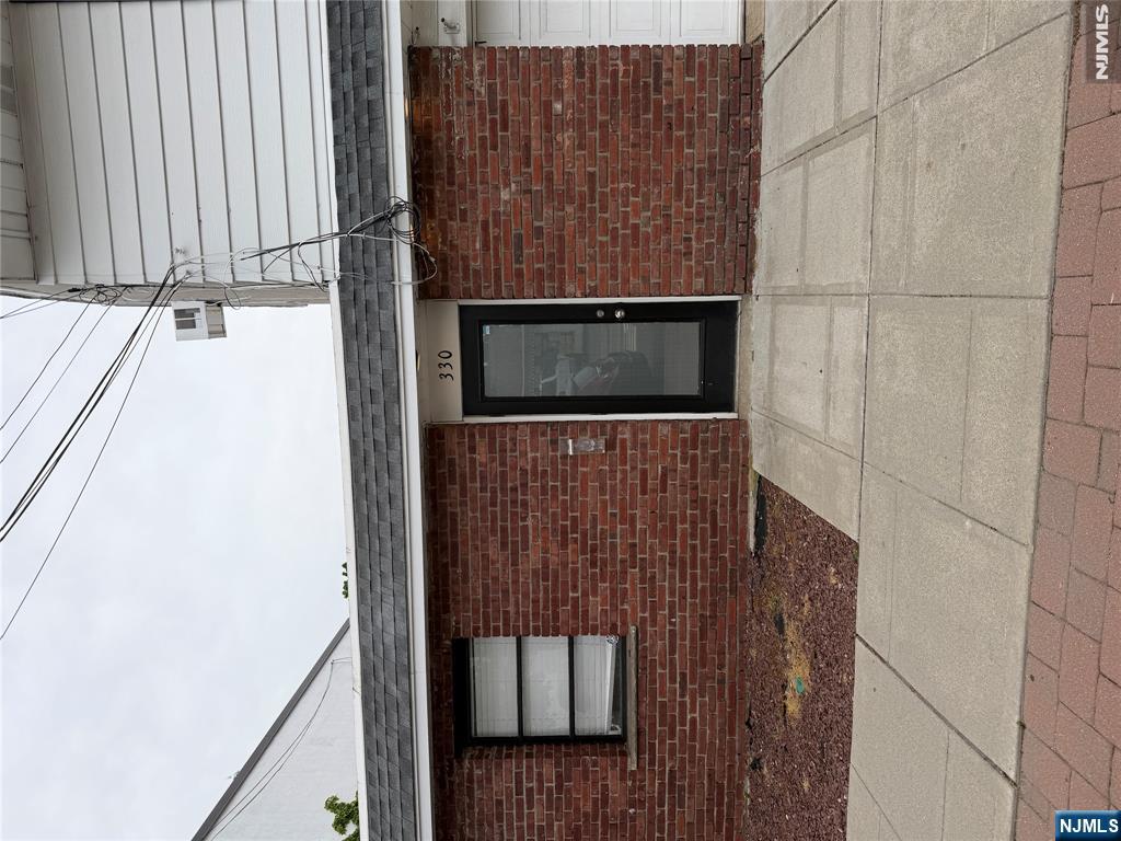 330 Boulevard Property Photo 1