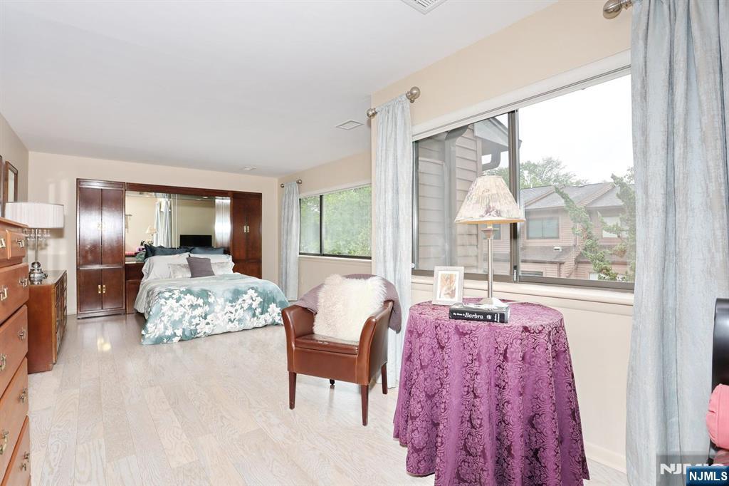164 Winchester Court Property Photo 19