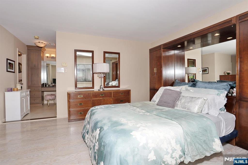 164 Winchester Court Property Photo 20