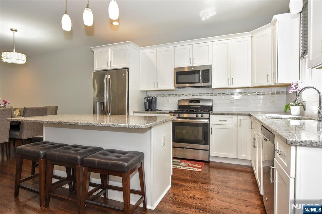 451 Springfield Avenue 111 Property Photo 11