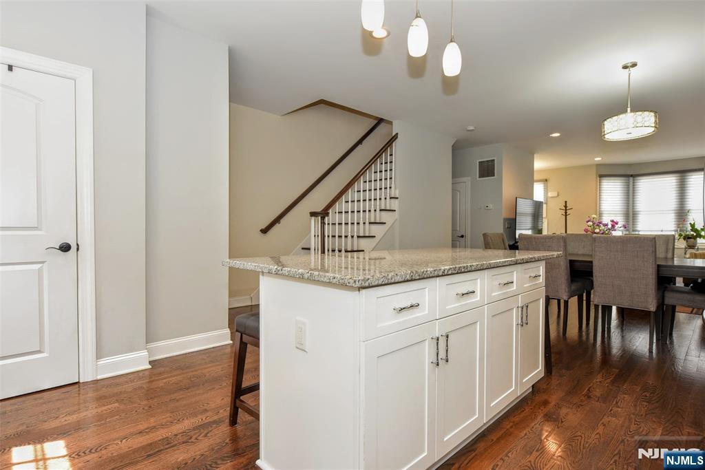 451 Springfield Avenue 111 Property Photo 14