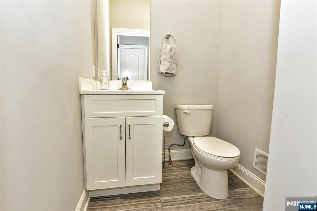 451 Springfield Avenue 111 Property Photo 15