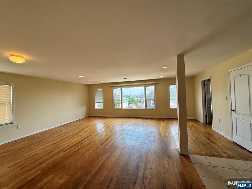 77 Forest Street (2f) Property Photo 12