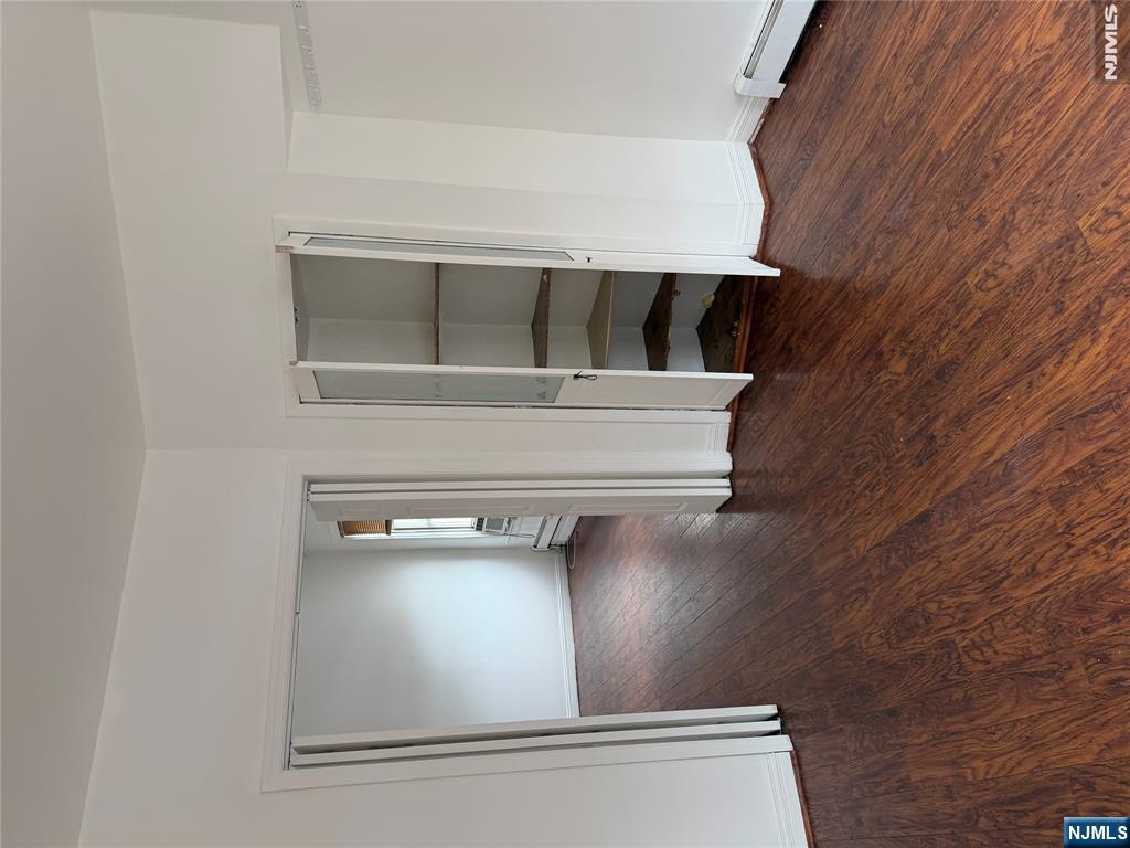 103-105 Devon 1r Property Photo 5
