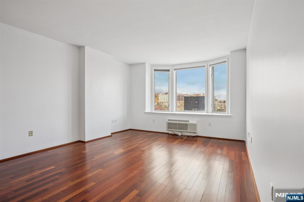 3110 City City Place Property Photo 5