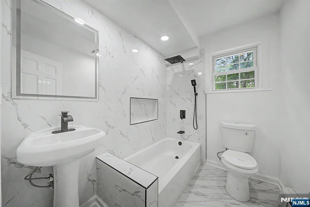 433 Louisa Avenue Property Photo 15