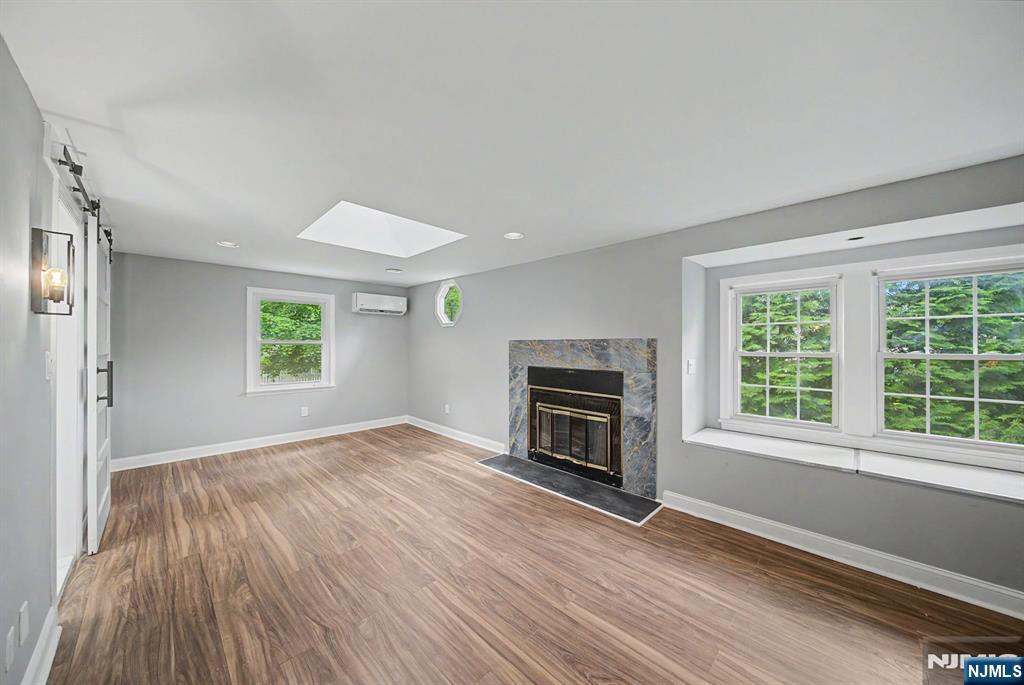 433 Louisa Avenue Property Photo 22