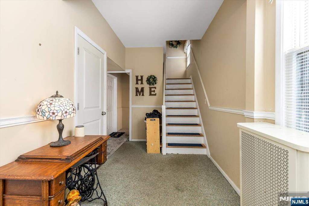 567 Fern Avenue Property Photo 2