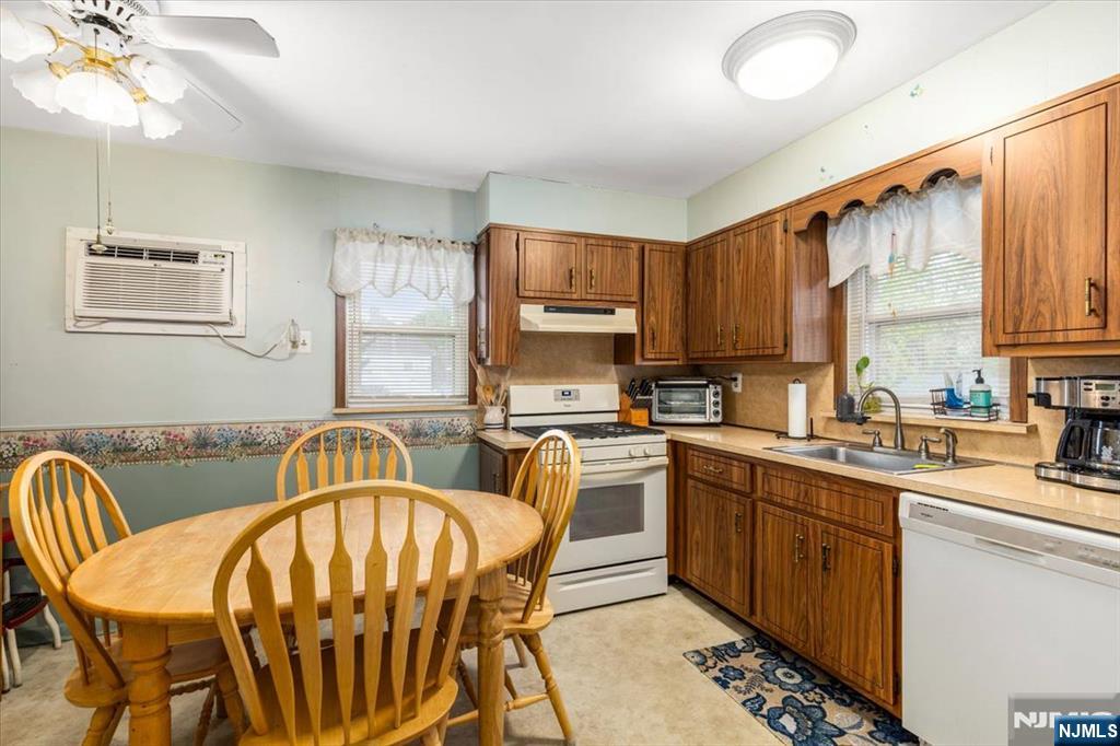 567 Fern Avenue Property Photo 12