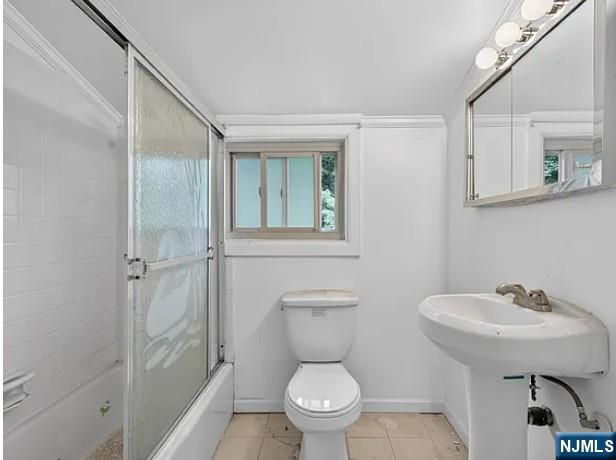 6104 Monitor Place Property Photo 5