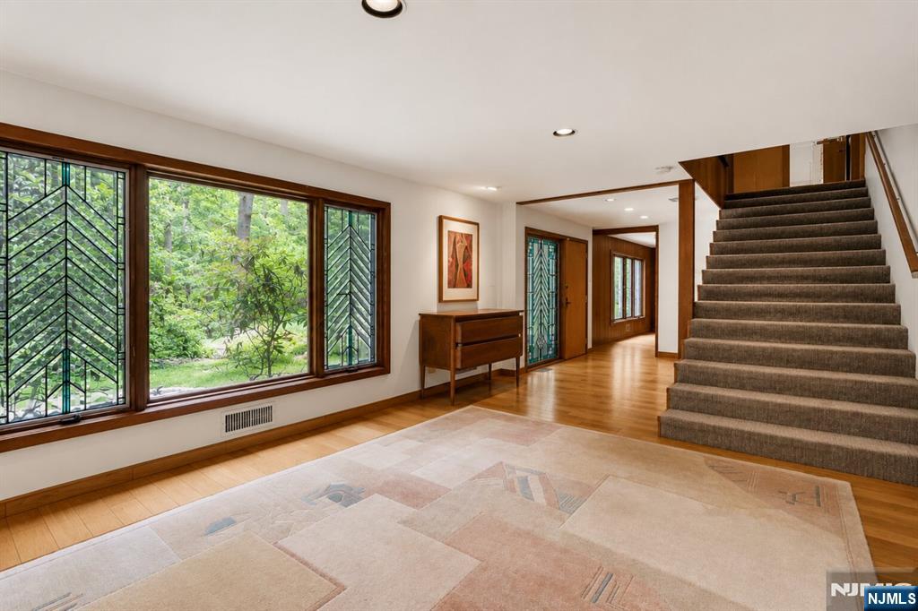 34 Cambridge Way Property Photo 6