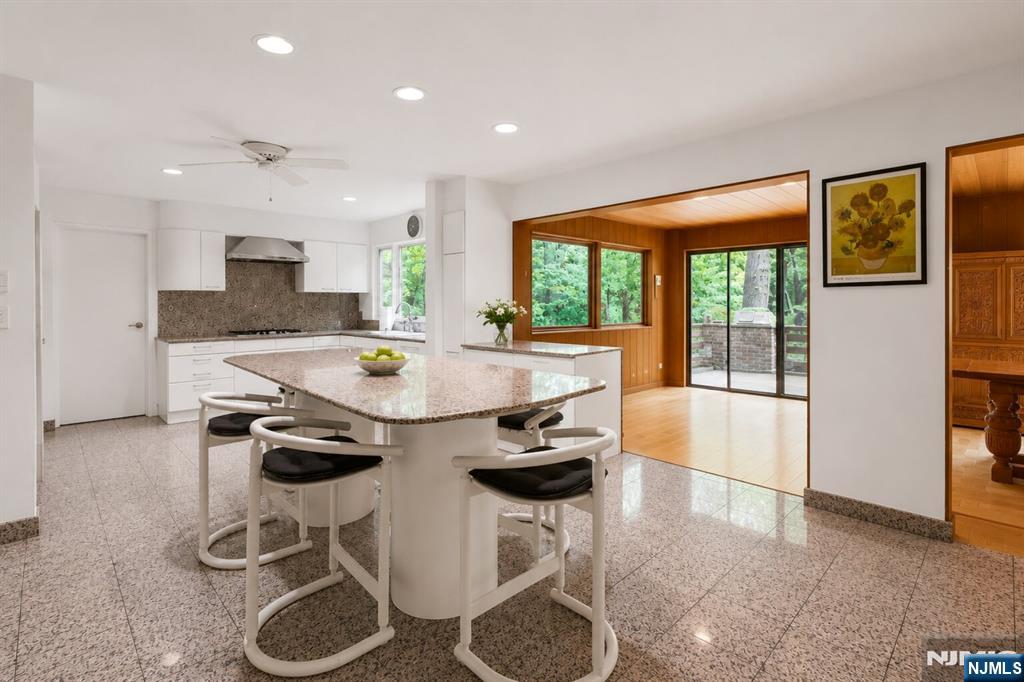 34 Cambridge Way Property Photo 10