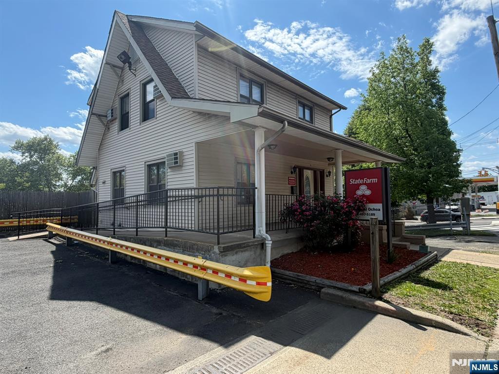 17 Winant Avenue Property Photo 4