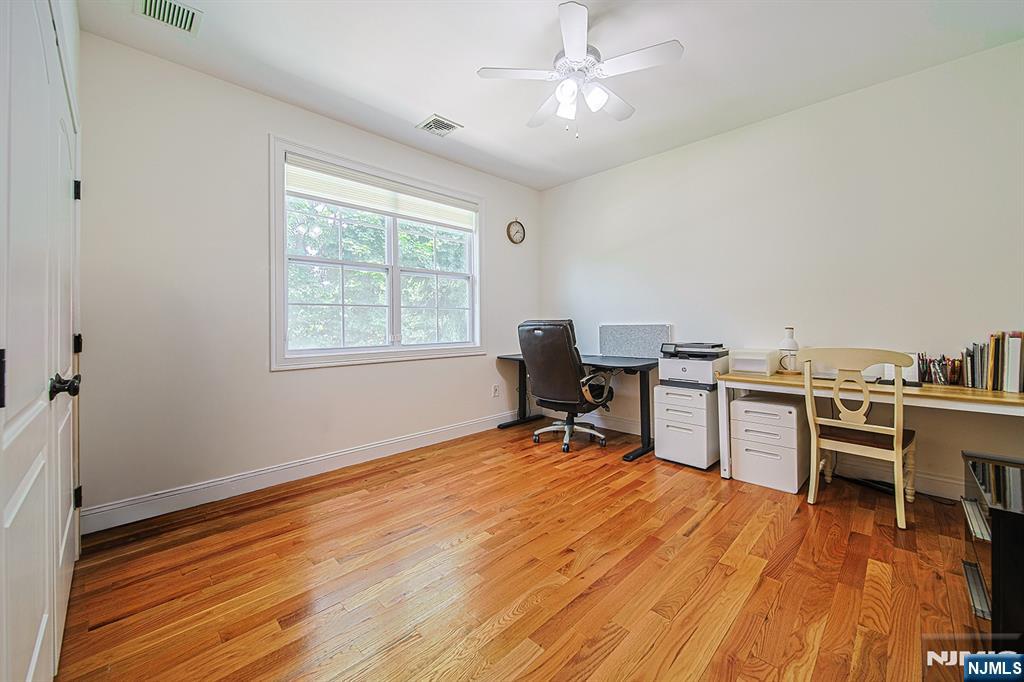 17 E Fairmount Avenue Property Photo 29