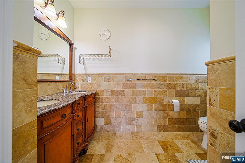 17 E Fairmount Avenue Property Photo 36