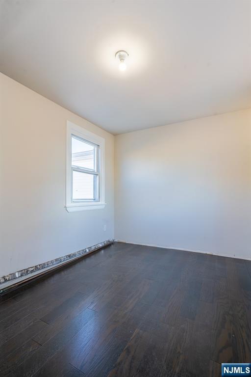 446 24th Street Property Photo 4