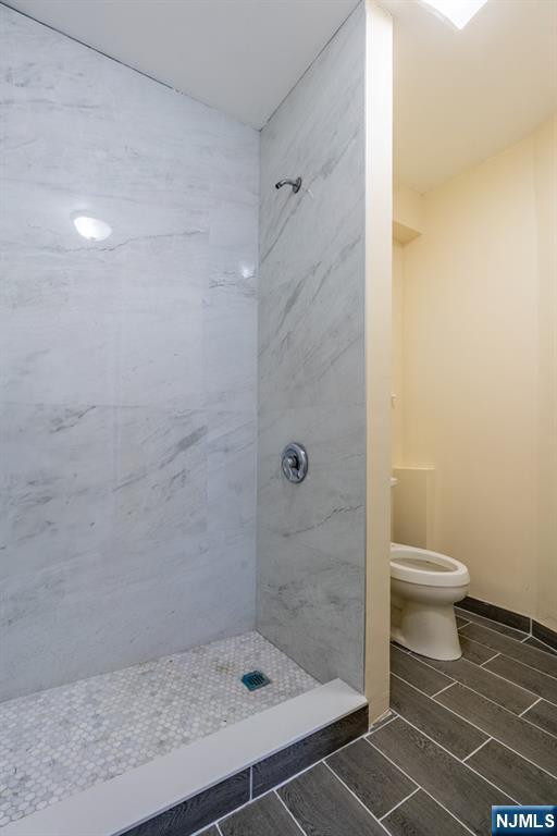 446 24th Street Property Photo 7