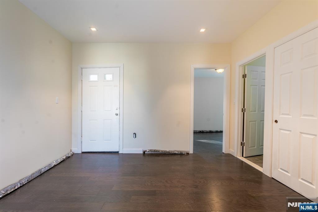 446 24th Street Property Photo 10