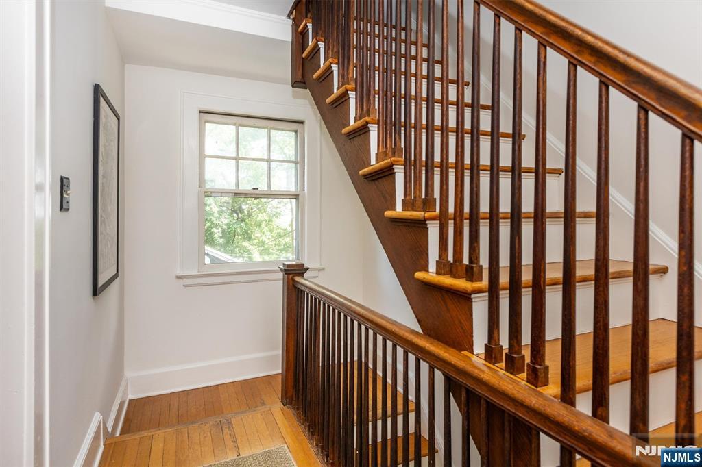 85 Hawthorne Avenue Property Photo 28