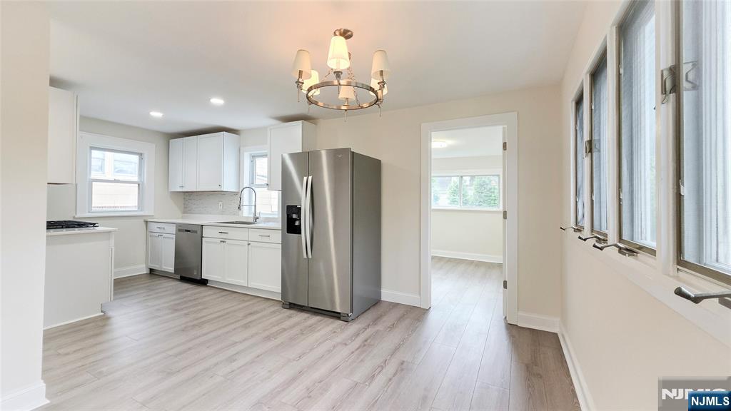 564 Maple Avenue Property Photo 11