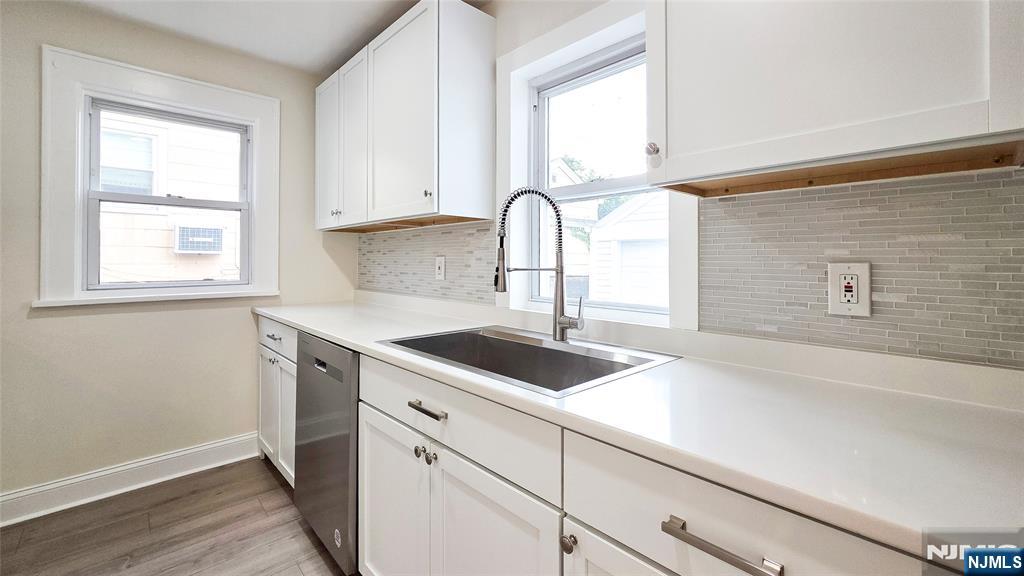 564 Maple Avenue Property Photo 15