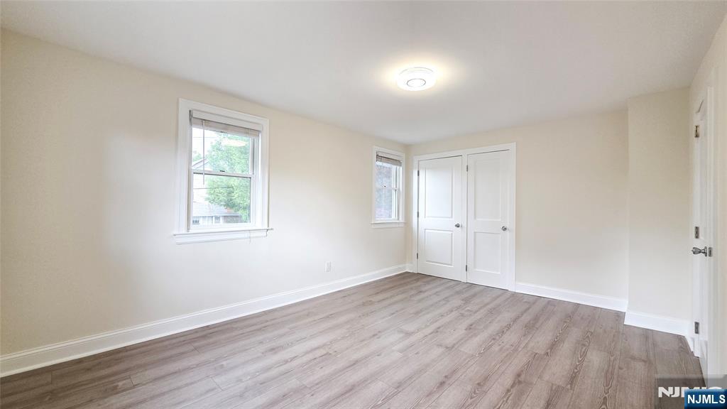 564 Maple Avenue Property Photo 22