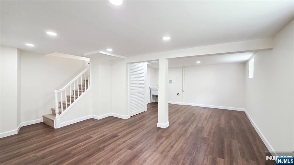 564 Maple Avenue Property Photo 35