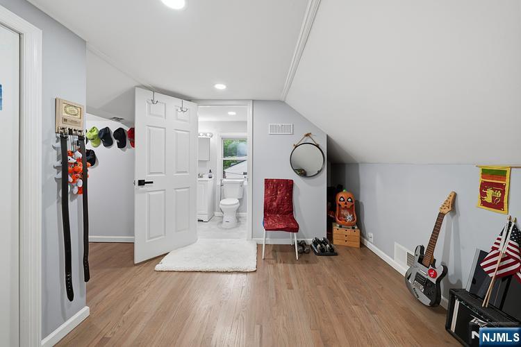 501 2nd Avenue Property Photo 14