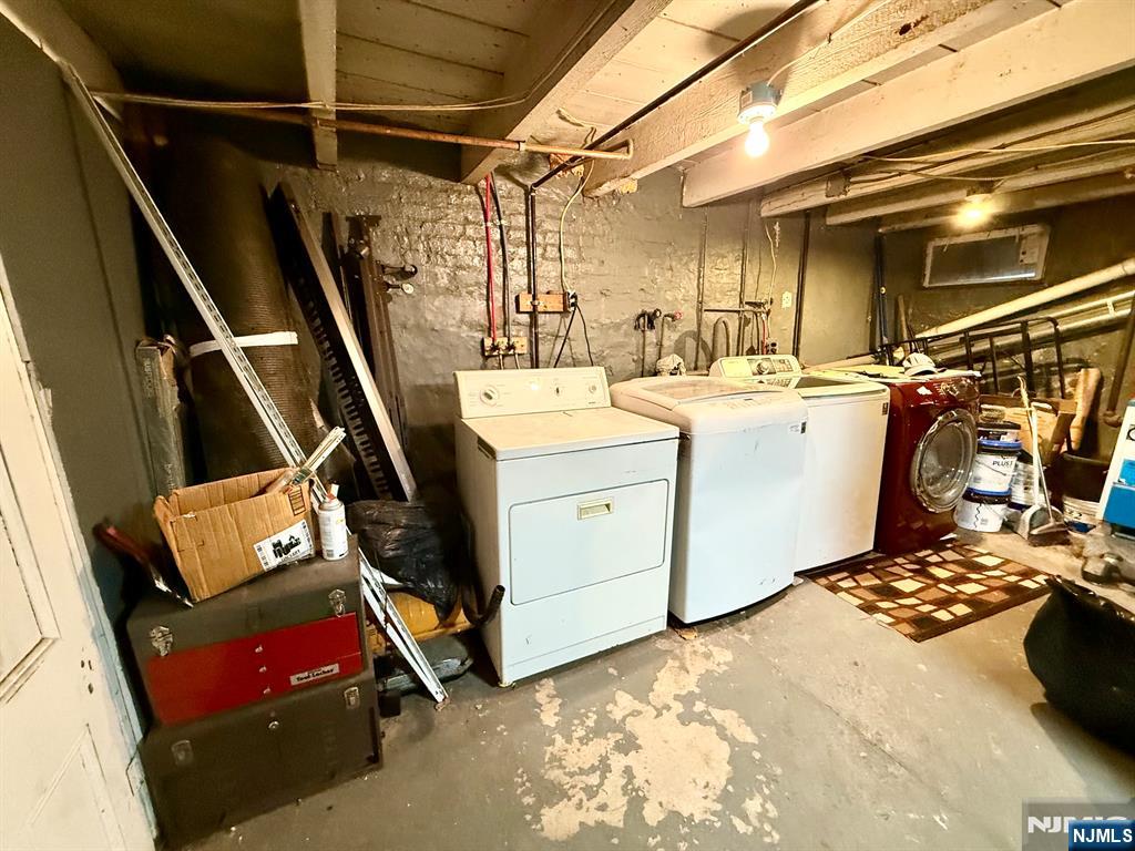 30 Searing Avenue Property Photo 18