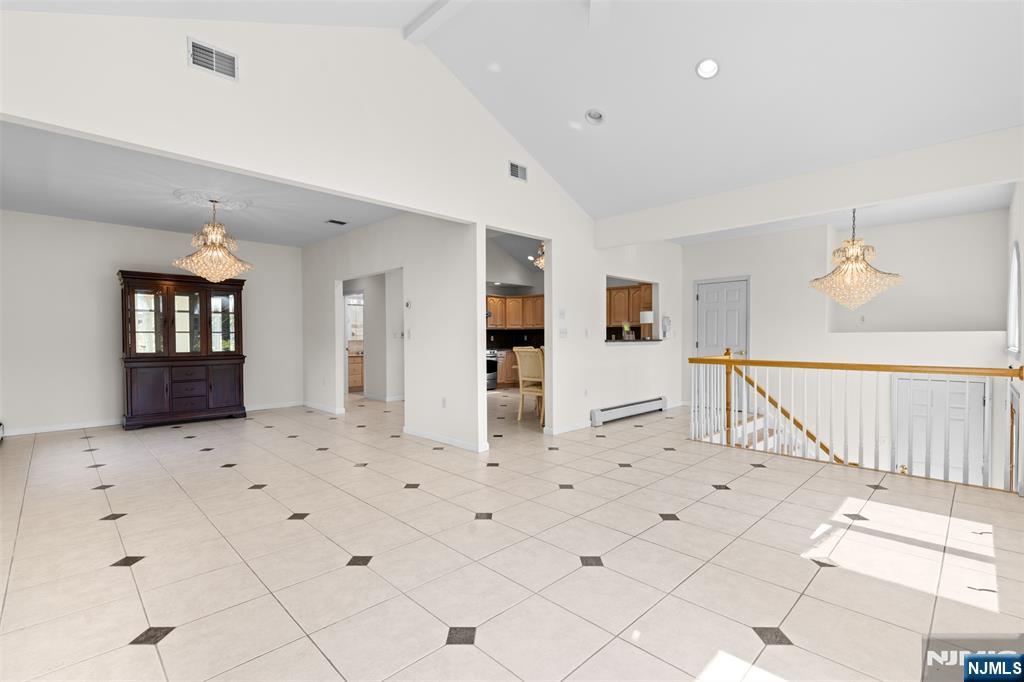 499 Morse Avenue Property Photo 10