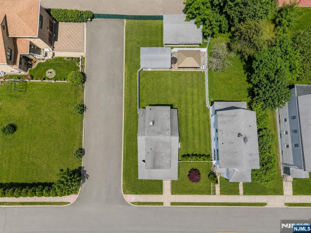 62 Vreeland Avenue Property Photo 11