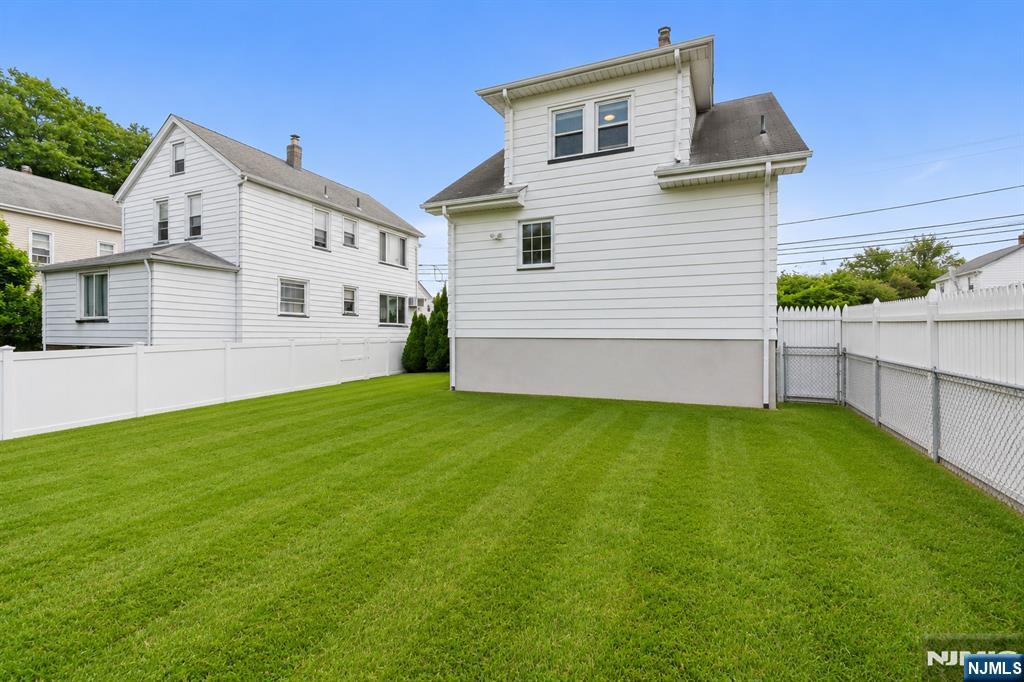 62 Vreeland Avenue Property Photo 39