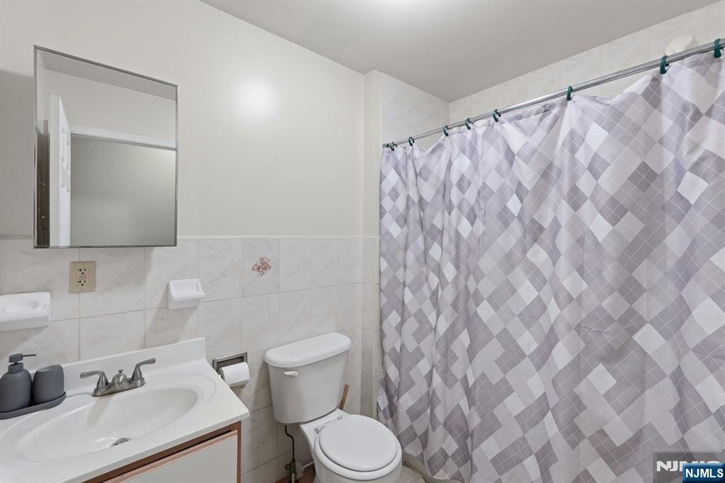 606 19th Street Property Photo 16