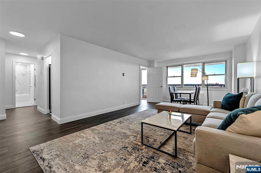6600 Boulevard E 15f Property Photo 3