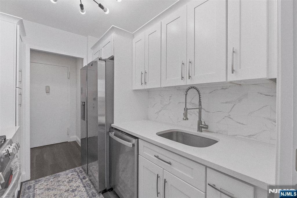 6600 Boulevard E 15f Property Photo 8