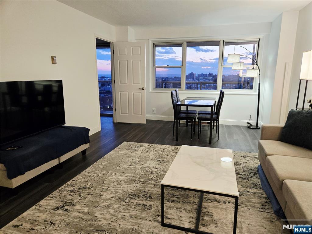 6600 Boulevard E 15f Property Photo 11