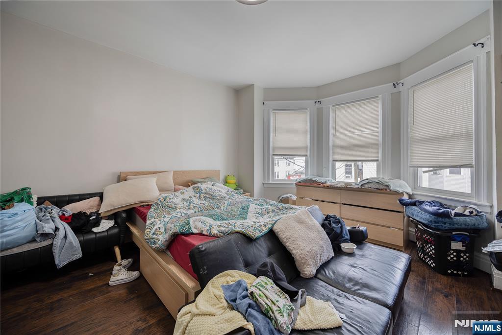 196 Windsor Street Property Photo 16