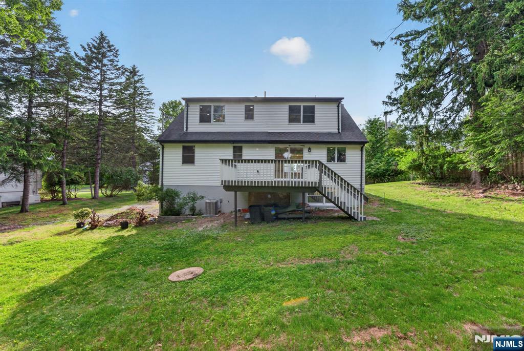 11 Franklin Street Property Photo 4