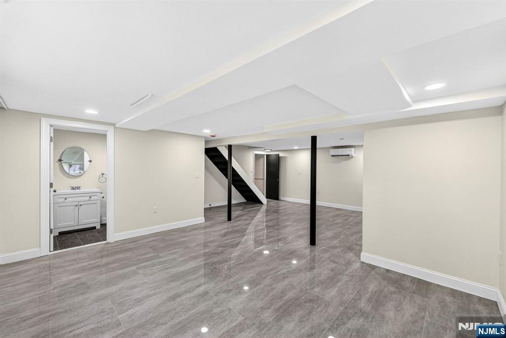 11 Franklin Street Property Photo 24