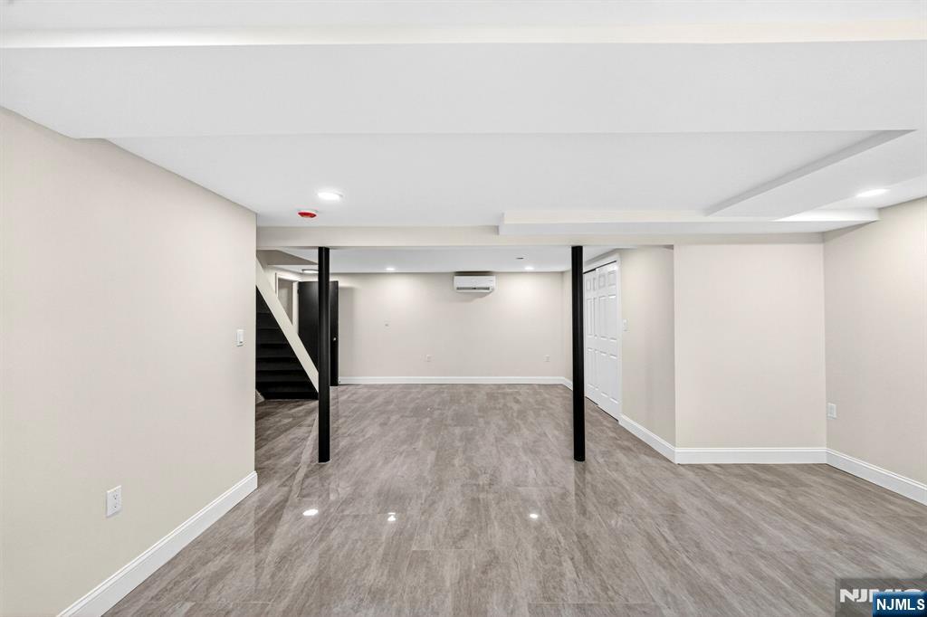 11 Franklin Street Property Photo 26