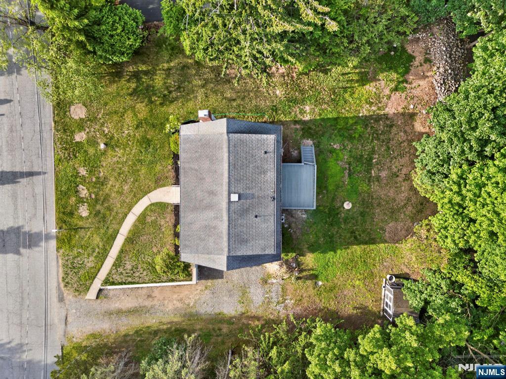 11 Franklin Street Property Photo 42