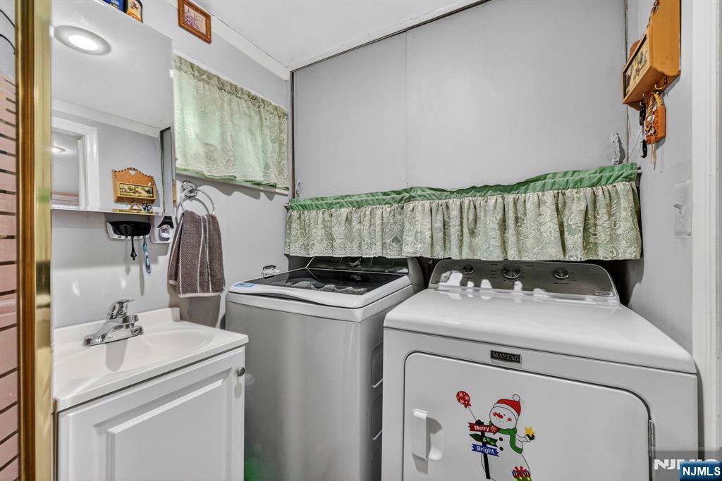 509-511 Ridge Street Property Photo 17