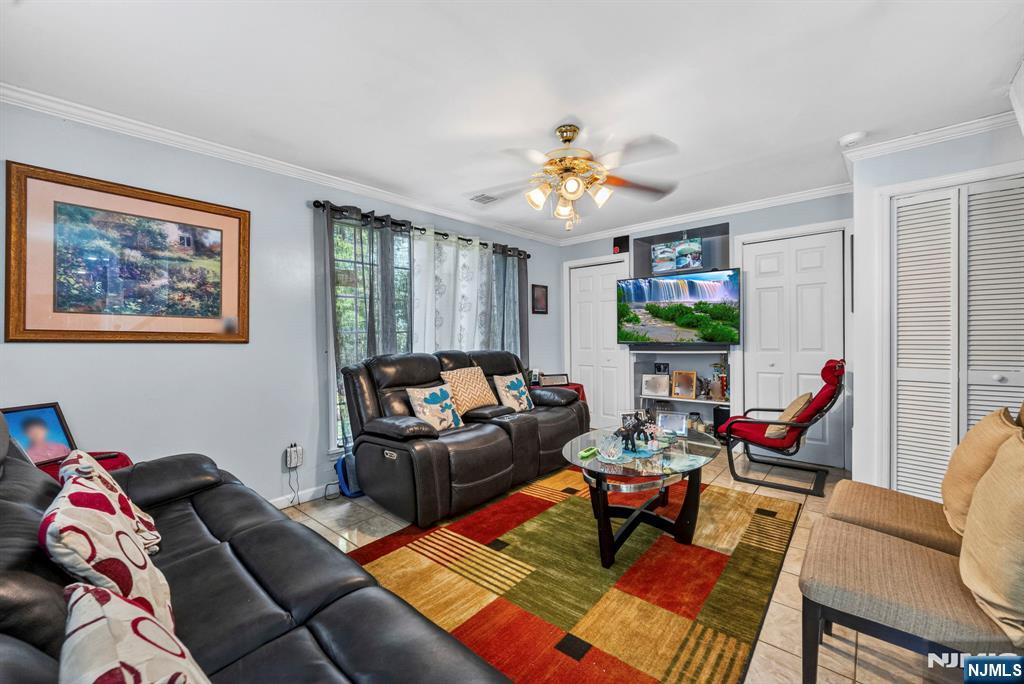 509-511 Ridge Street Property Photo 18