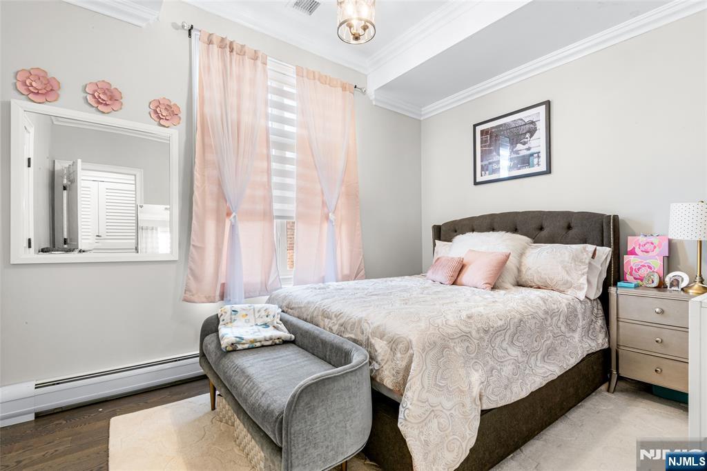 6 Marion Avenue B Property Photo 16