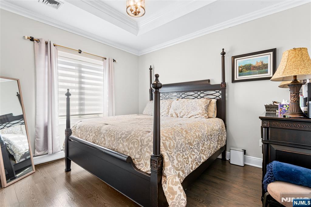 6 Marion Avenue B Property Photo 17